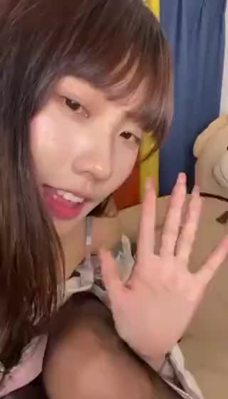 bbbb1246-ec4c-4f3e-b80d-717a4809a28f.mp4