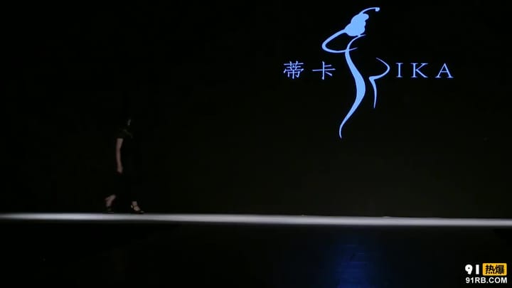 19833188-73e1-4bc0-aa6e-f15cbb8af44d.mp4