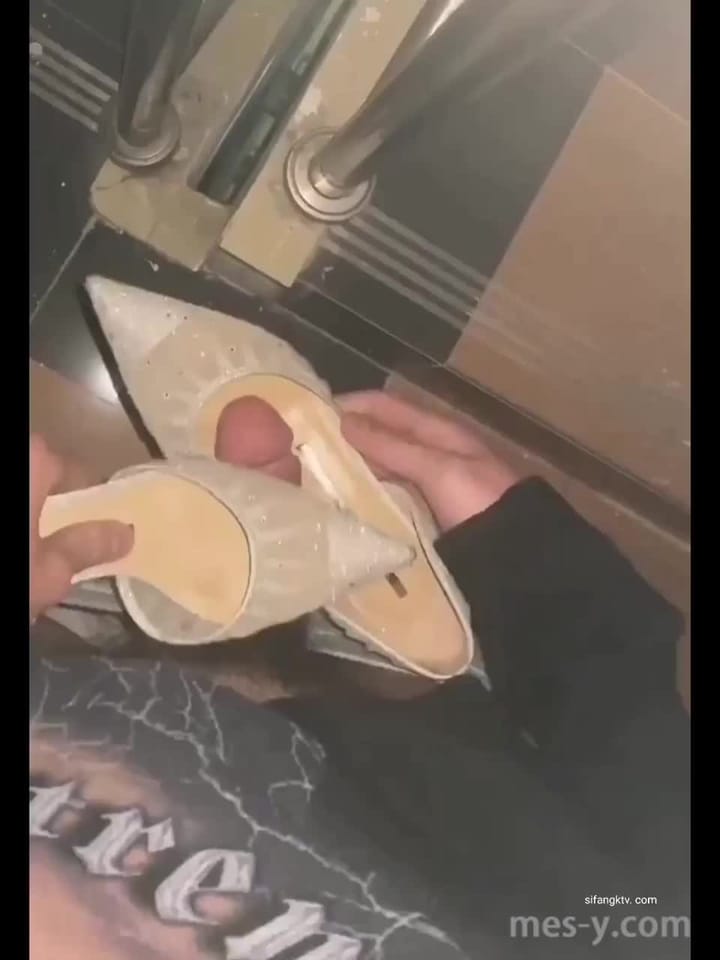 2d6144b4-4656-4ca5-8f72-14c613a9fec6.mp4