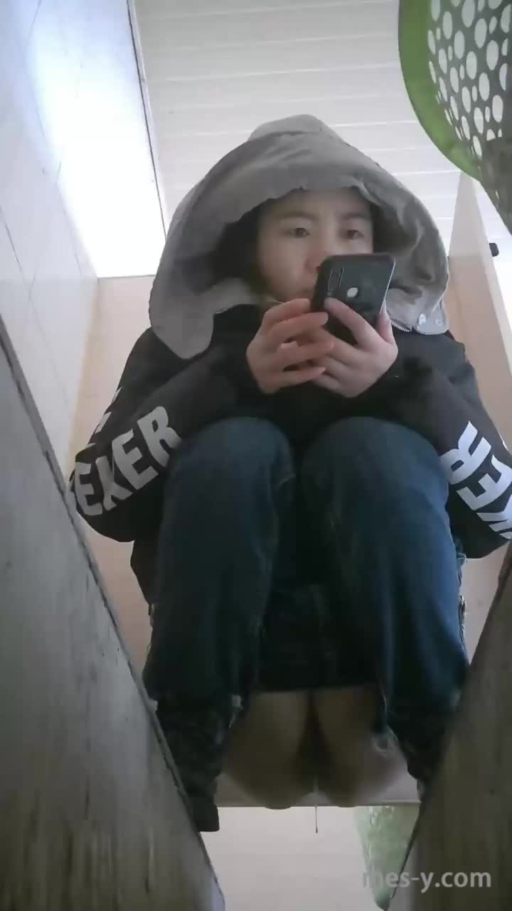 786561d0-bd31-493b-84c3-4f2b7290d1fa.mp4