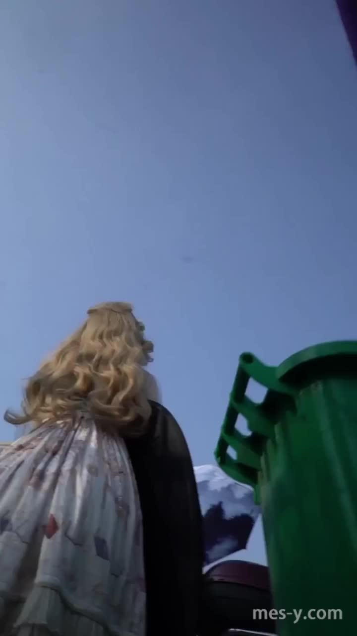 72693d3c-d309-4f0c-a6a4-663402689f31.mp4