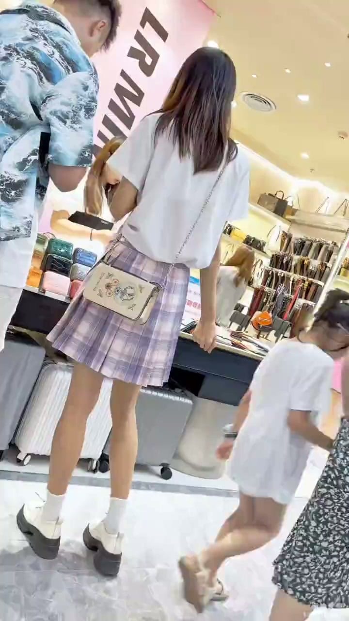 5bd023ec-b5f8-42fb-ae8d-a6f782d78460.mp4