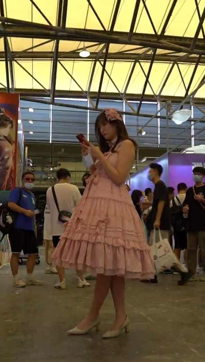 d7039c9e-c77f-44a3-a871-ac279a18e38c.mp4