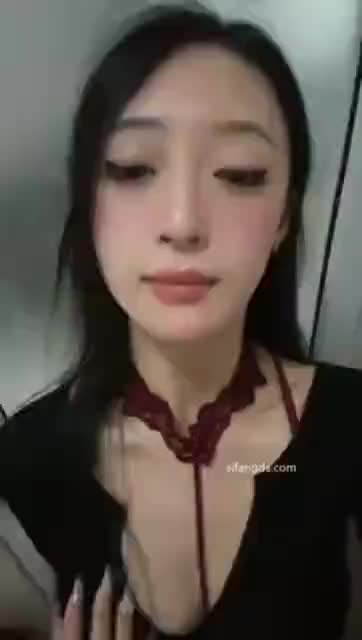 33e49914-b931-4719-acaa-fbebb40c0bf7.mp4