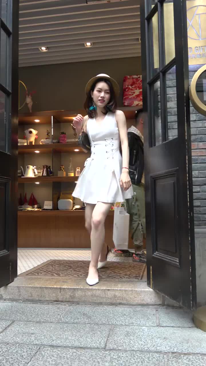 742873a5-d738-4740-b4e1-b7557d9f8d42.mp4